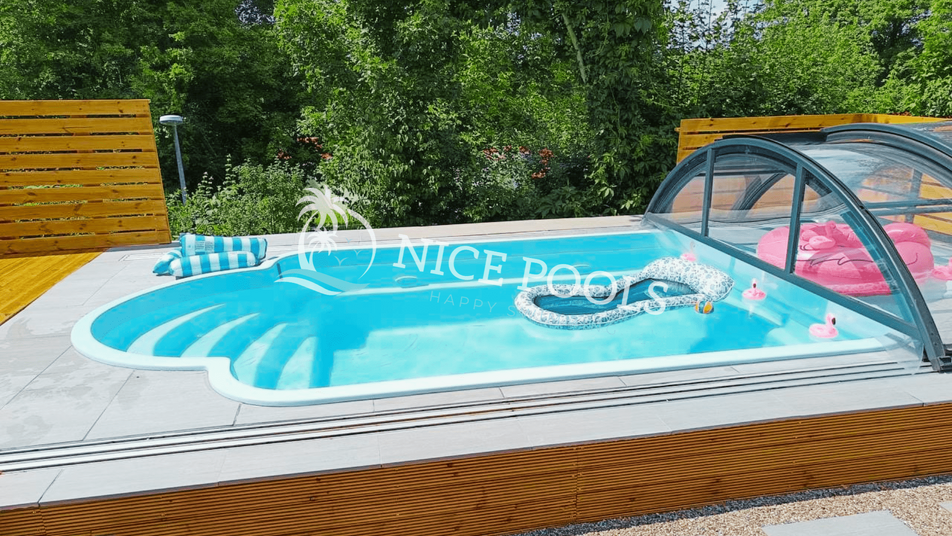 pool 9